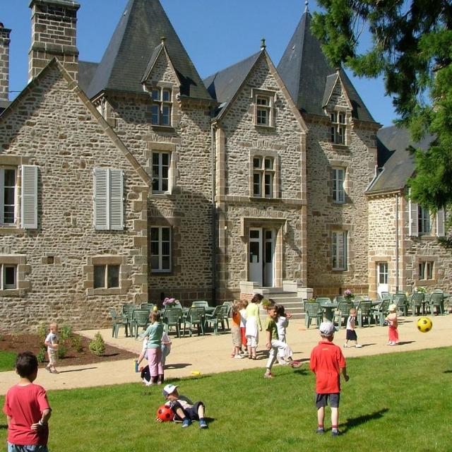 Château du bourg - Saint Denis de Gastines