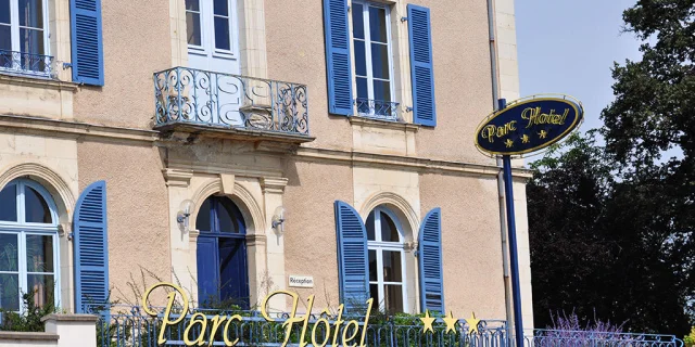 Parc Hôtel Entrée