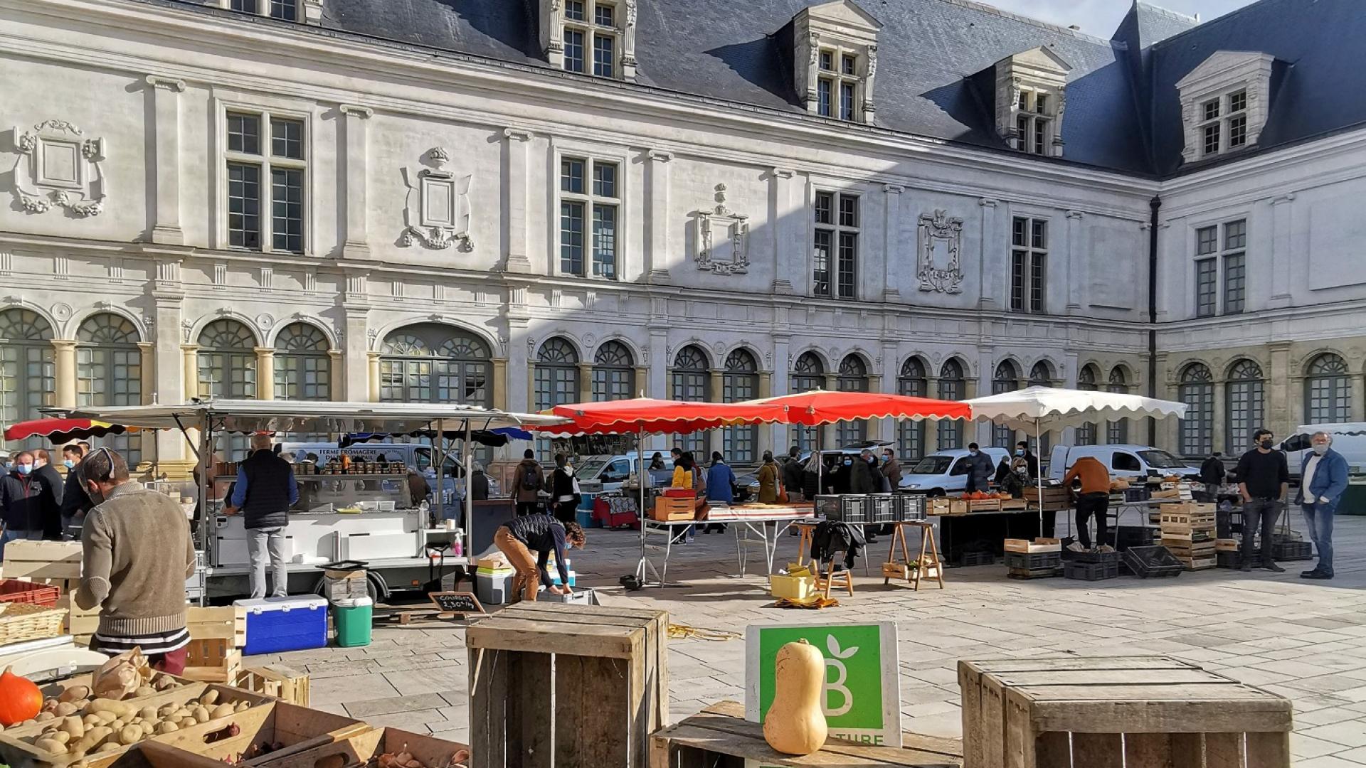 Couleurs et parfums des marchés | Portail du tourisme du département