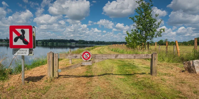 Lac de Haute Mayenne