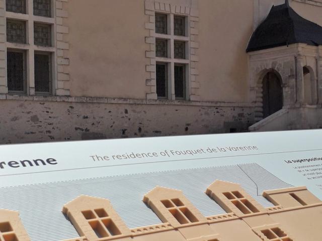 Chateau-de-Ste-Suzanne-Tourisme-et-Handicap.jpg