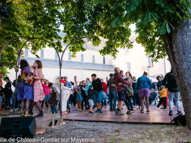 Festival La Chalibaude Chateau Gontier Sur Mayenne