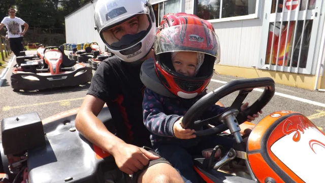 376552 Karting De Change1