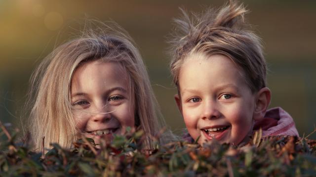 Avec Des Enfants