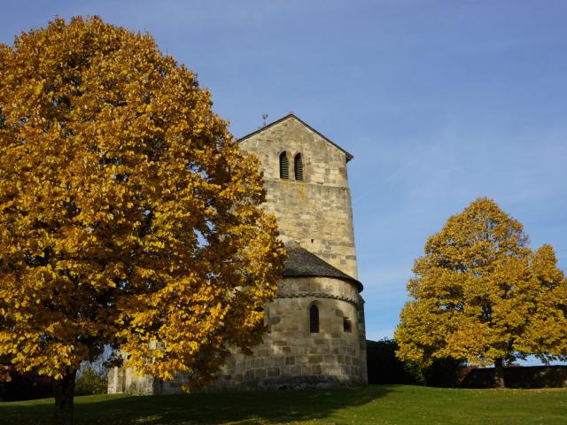 Eglise De Laviéville En Automne 2