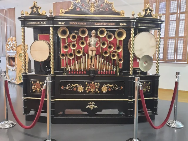 Orgue mécanique Poirot Frères - exposition temporaire Maison de la musique mécanique
