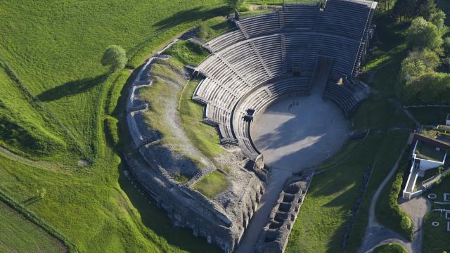 L'amphithéâtre De Grand