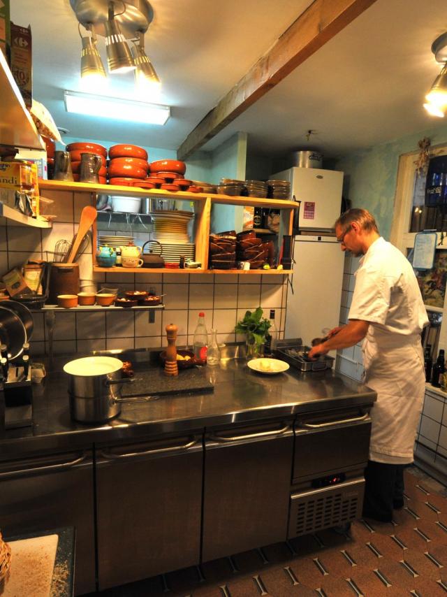 Chez Tante Fauvette Estaminet in Saint-Omer (7)