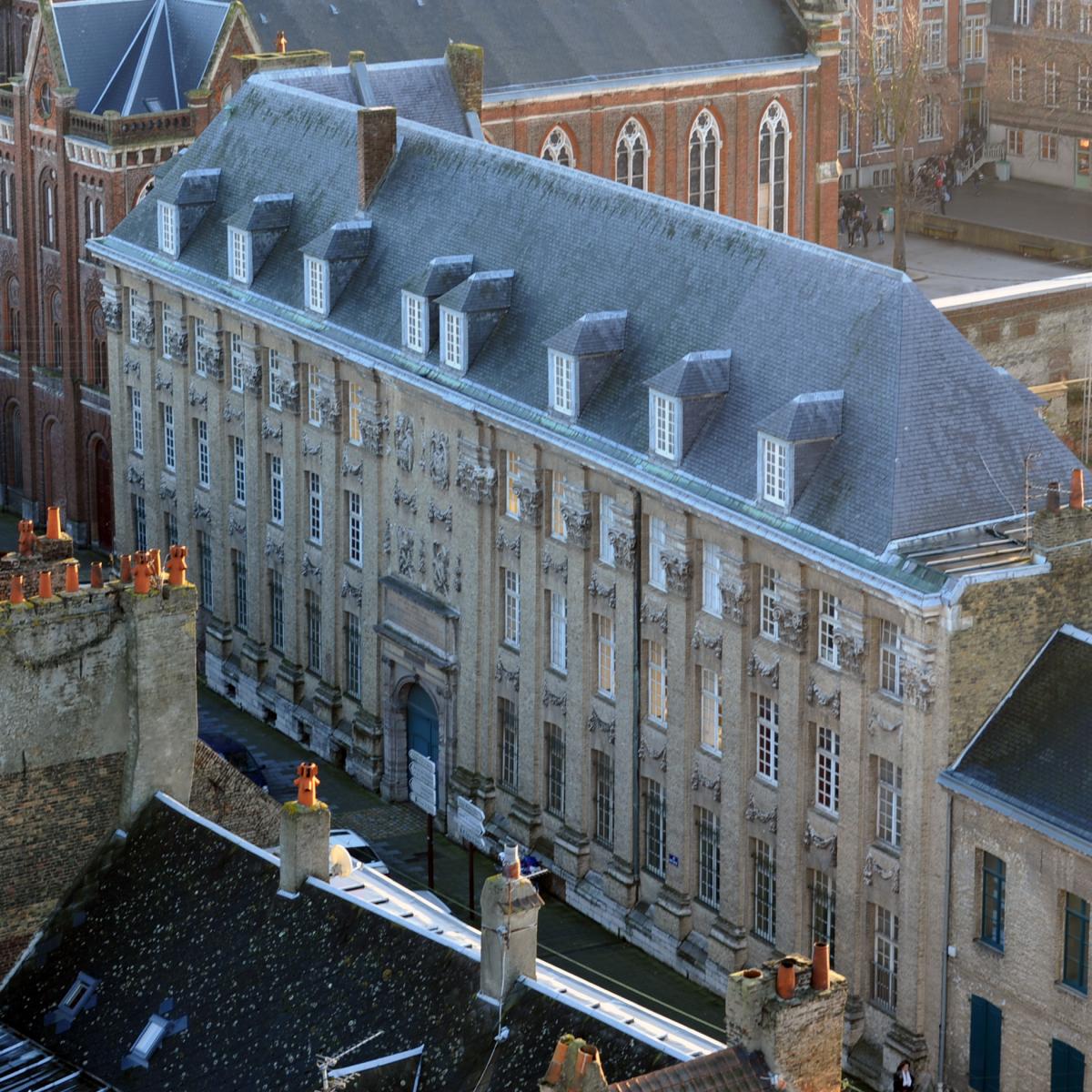 Top 10 des monuments incontournables du centre historique de SaintOmer