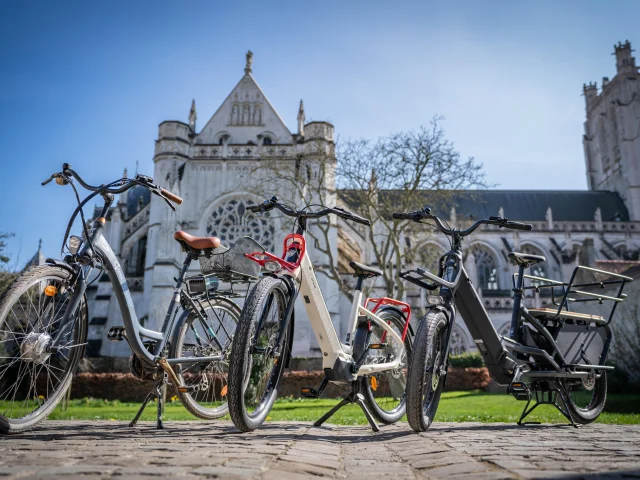4 Velos Office De Tourisme De Saint Omer Tourisme En Pays De Saint Omer