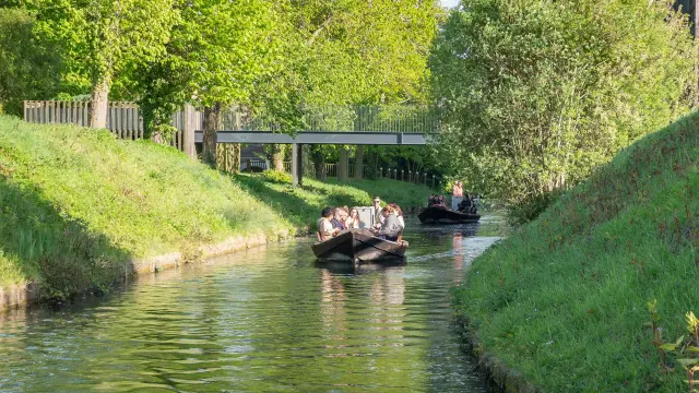 Balade en Bateau à la Maison du Marais