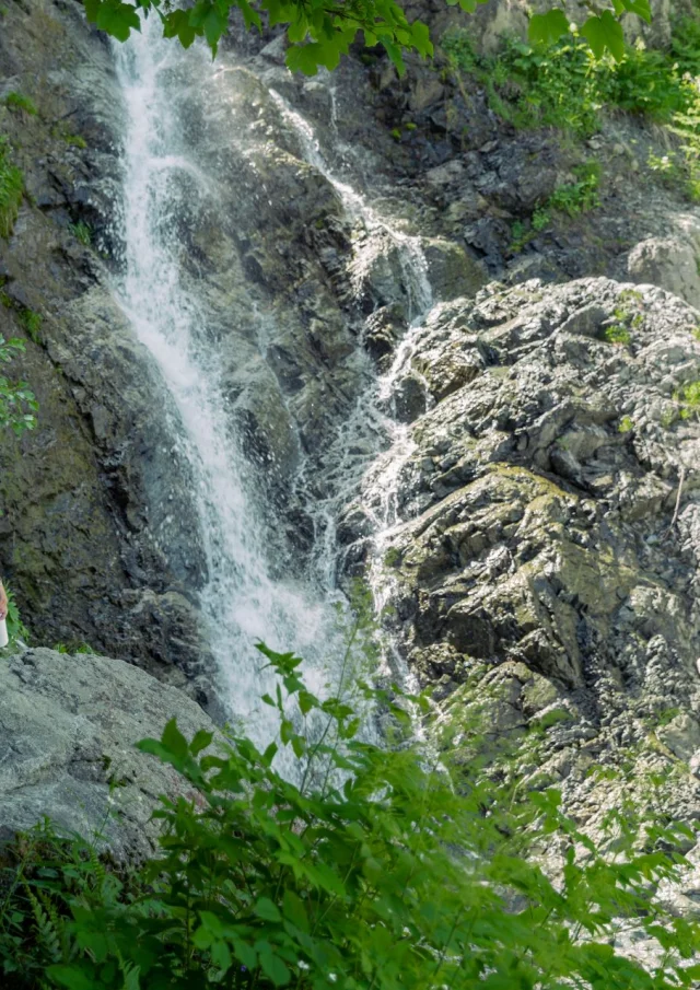 Paysage de randonnée - Cascade De L'Oursière Uriage Marie El Hajal