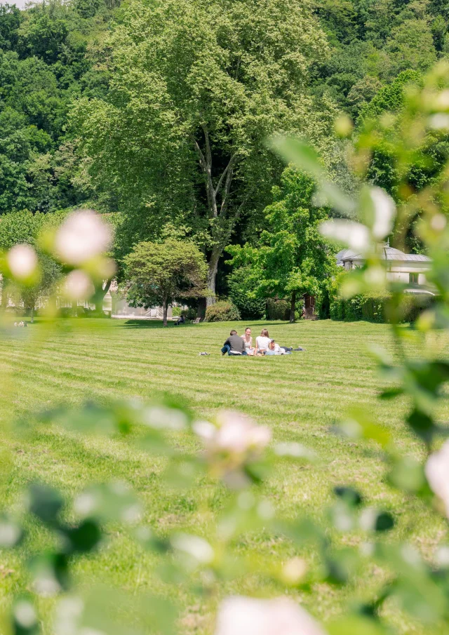 Uriage Paysage Parc Couple -Marie El Hajal