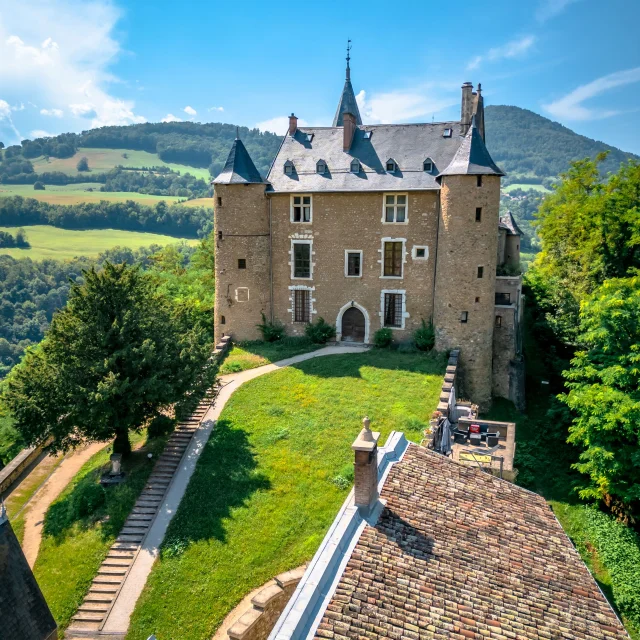 Paysage - Vue d'Uriage au drone - Château et jardin