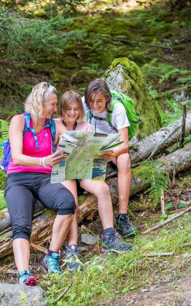 Randonnée en famille à Uriage - Johan Chemin 2022