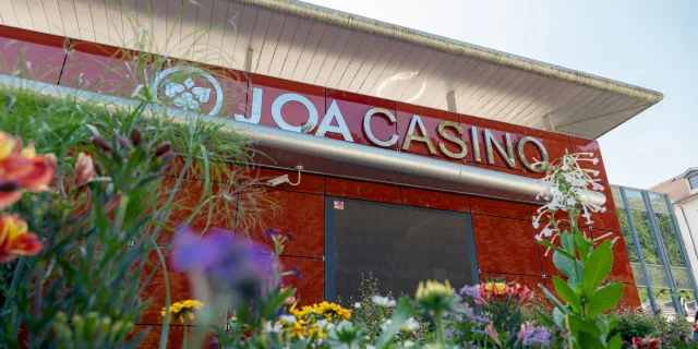 Uriage Casino JOA Marie El Hajal