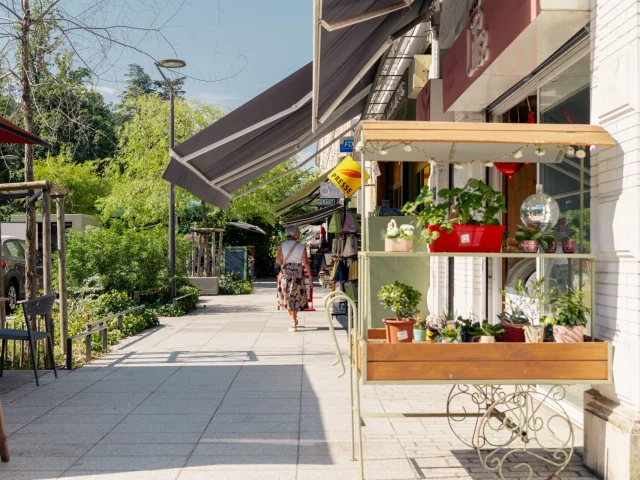 Uriage Ville Commerces Marie El Hajal