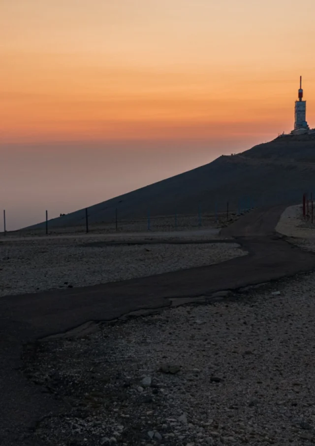 Coucher de soleil au Mont-Ventoux