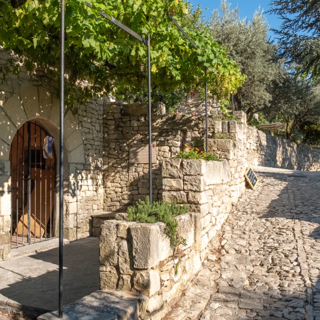 Illustrations of the village of Séguret taken on July 13, 2020.