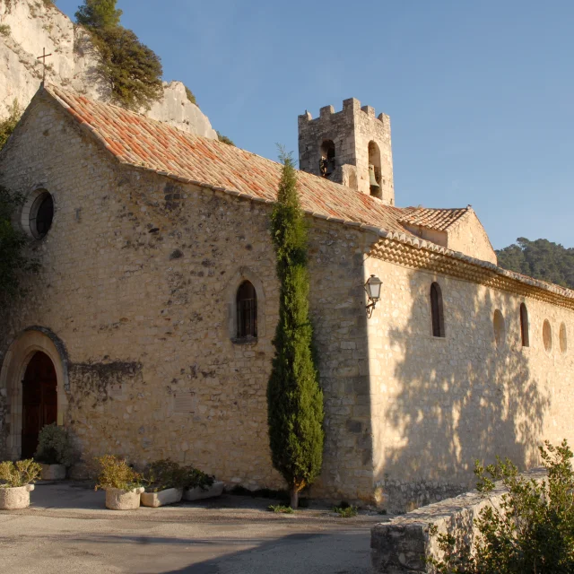 Chapelle du village de Séguret
