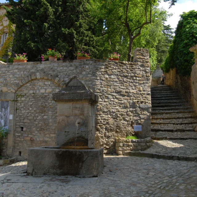 Fontaine Cite Medievale 2@philippeabel
