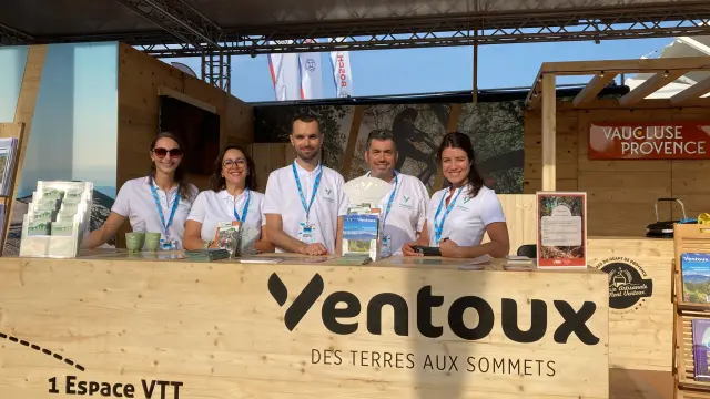L'Office de tourisme Vaison Ventoux Provence au Salon du Roc d'Azur de Fréjus