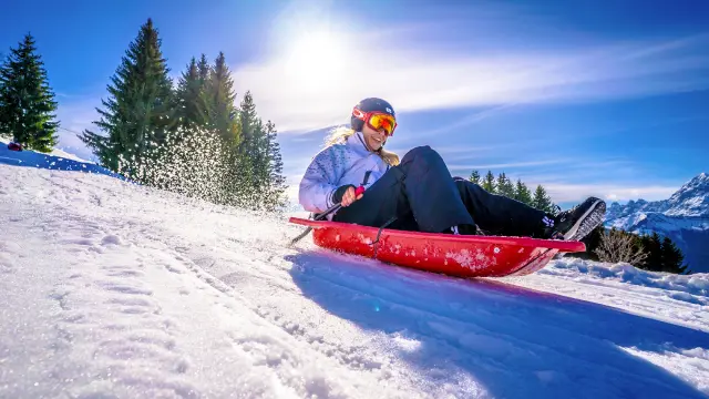 CrestvoLuge - Piste de luge 2km - 400mD-