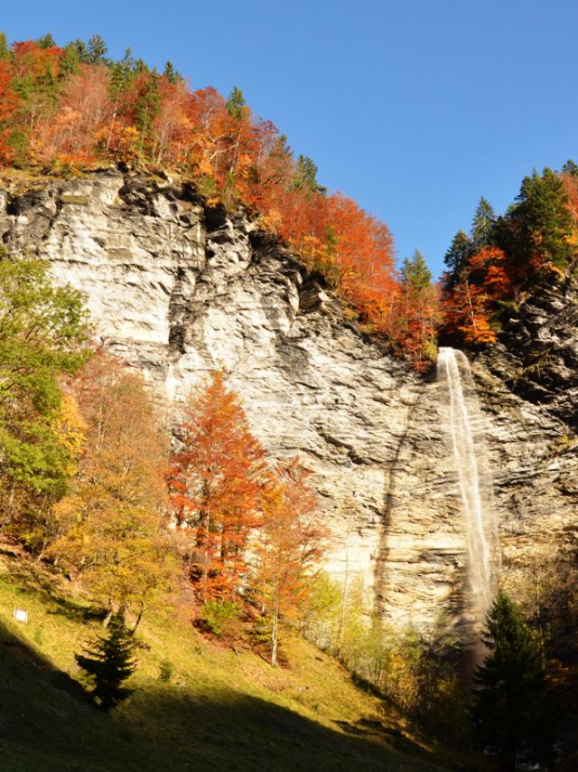 cascade-du-dard-automne.jpg