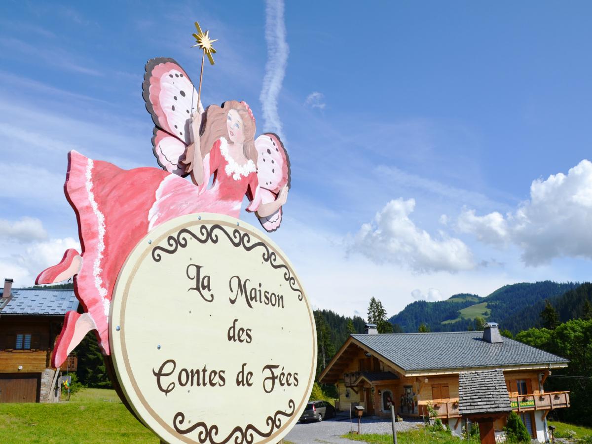 Heritage of Notre Dame de Bellecombe | Val d'Arly Mont Blanc – 4 family