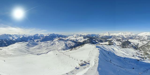 Panorama du Plan des Fours - Sommet de l'Espace Diamant