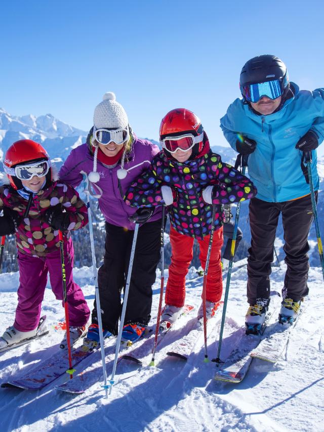 ski-famille-valdarly-02-bd.jpg