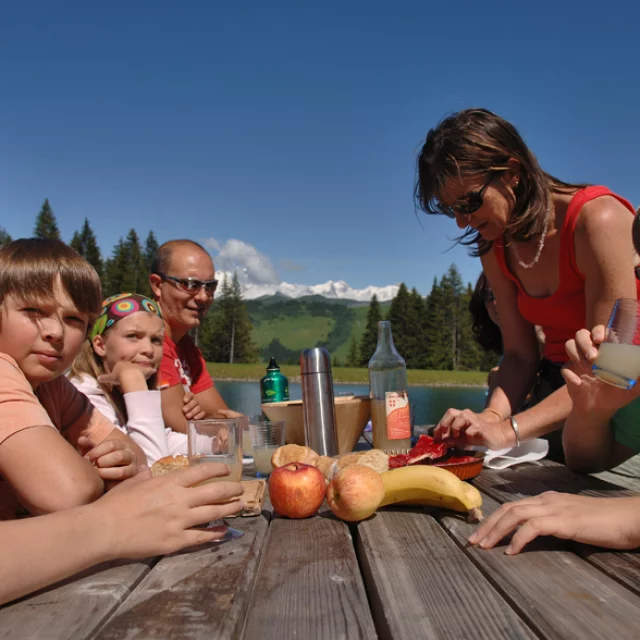 Goûter au lac du Plan Désert