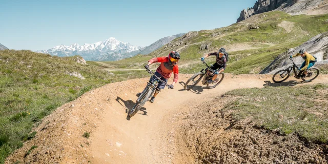 bike park; downhill; bike; DH; athletes; family