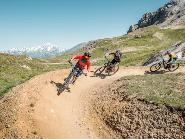 bike park; downhill; bike; DH; athletes; family