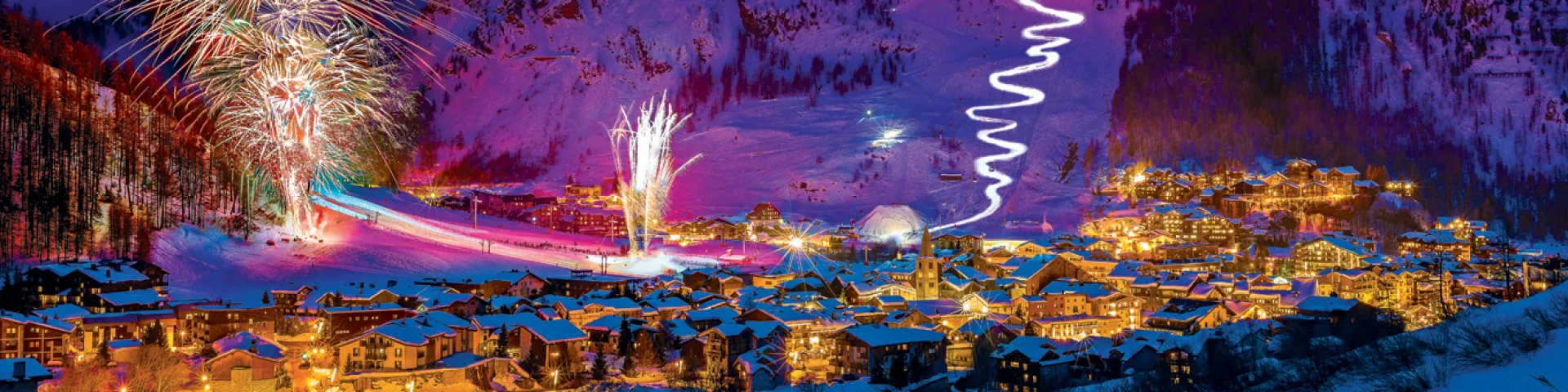 Descente aux flambeaux et feux d'artifices à Val d'Isère