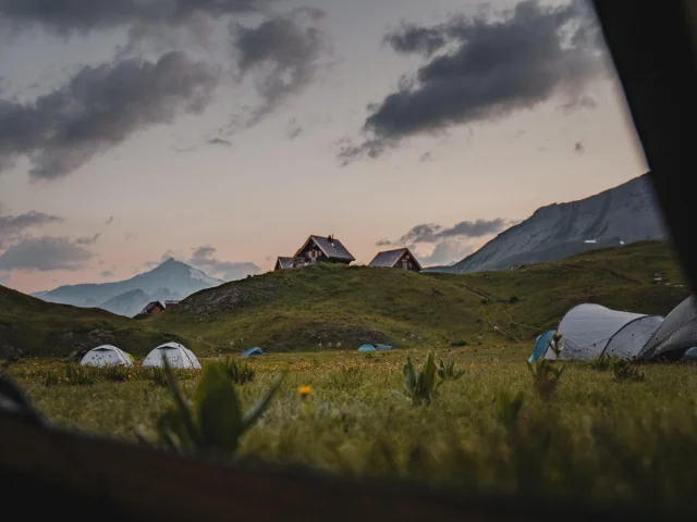 Fond des fours refuge in a tent