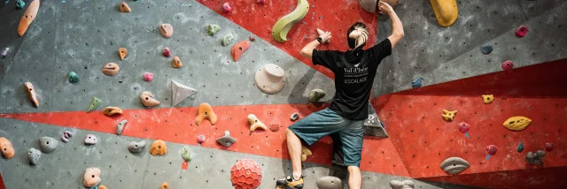 Indoor climbing wall at the Centre Aquasportif in Val d'Isère