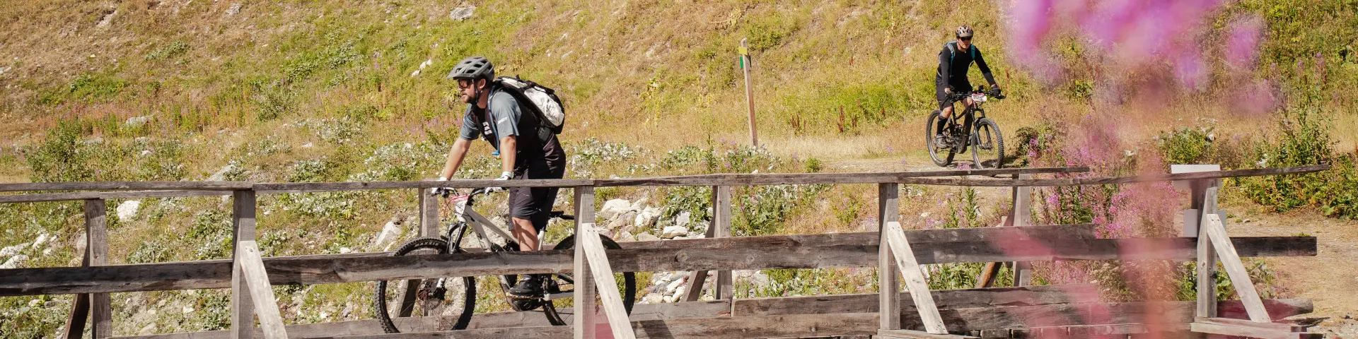 VTT sur un pont