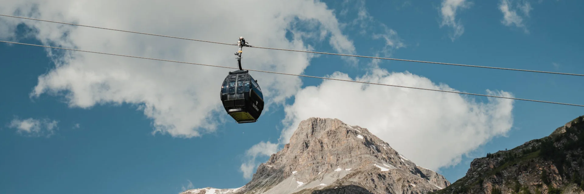 Solaise gondola lift in summer at Val d'Isère