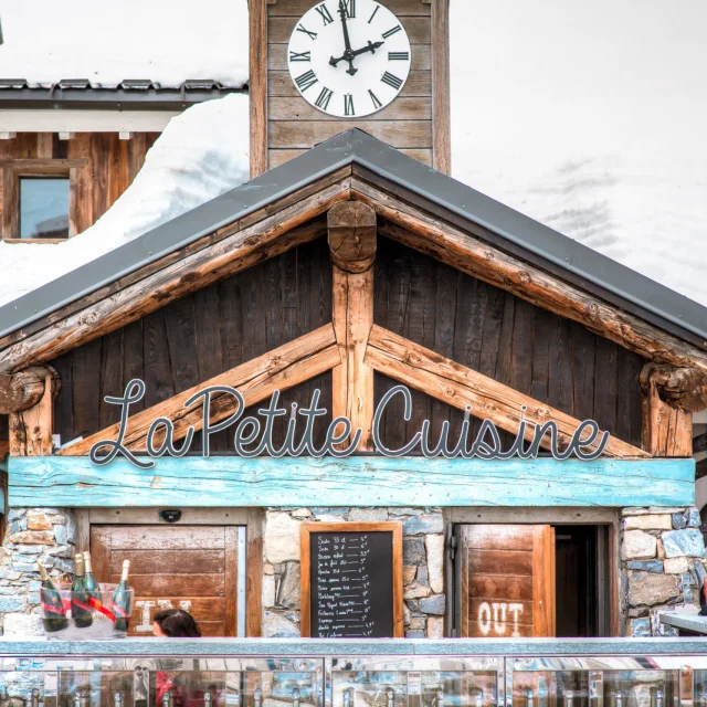 La petite cuisine vue de l'extérieur