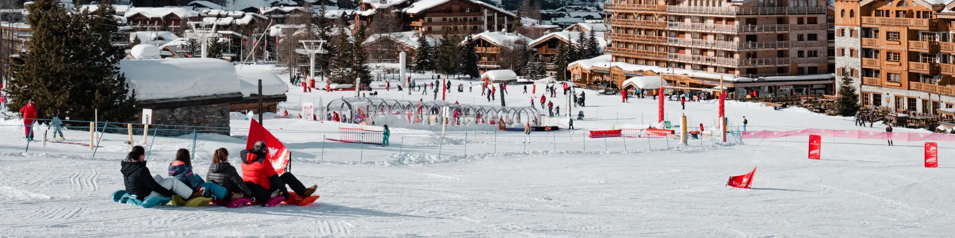 Family Snake Gliss in Val d'Isère in inverno sulla pista Savonnette