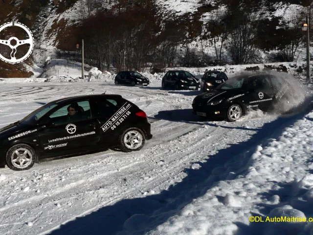 Winter driving school on snow and ice in Val d'Isère