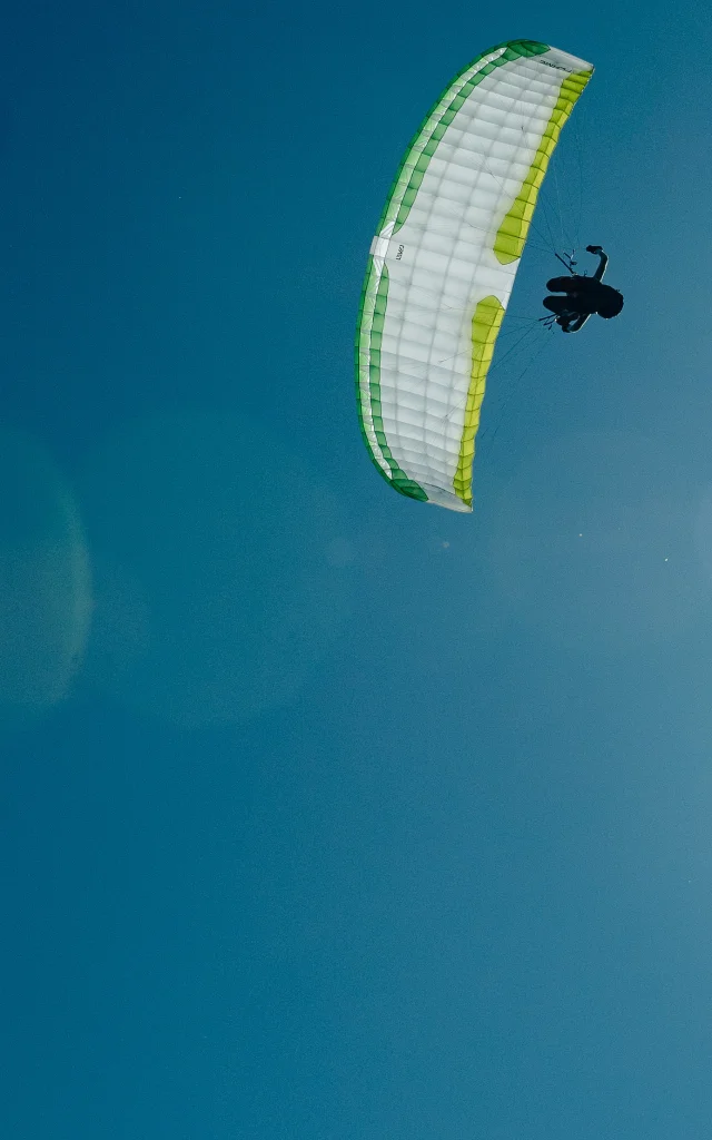 Paragliding flight