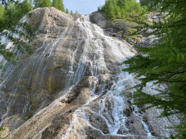 Gouille de Salin waterfall