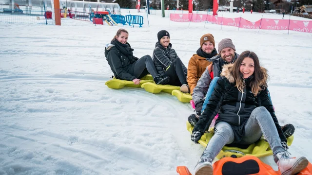 Snake gliss sur la piste de la savonette