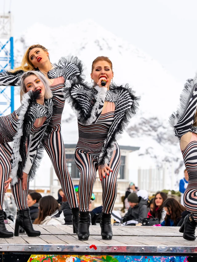 La Folie Douce cabaret show in Val d'Isère