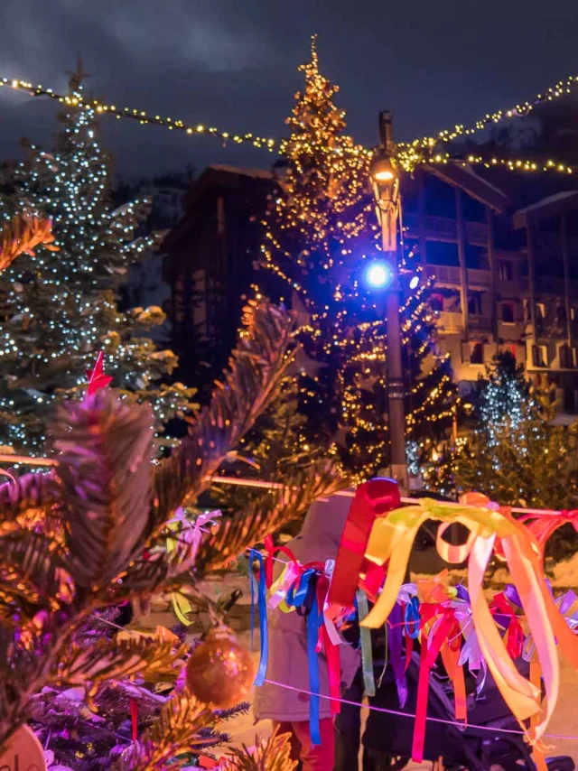 La Magie de Noël sur la place de l'Office de Tourisme