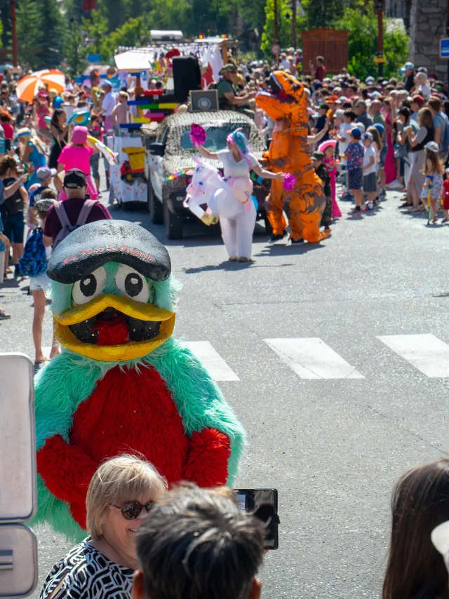 Fête du Vieux Val à Val d'Isère en été