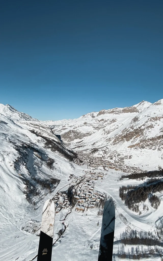 Village Vue Du Ciel En Parapente