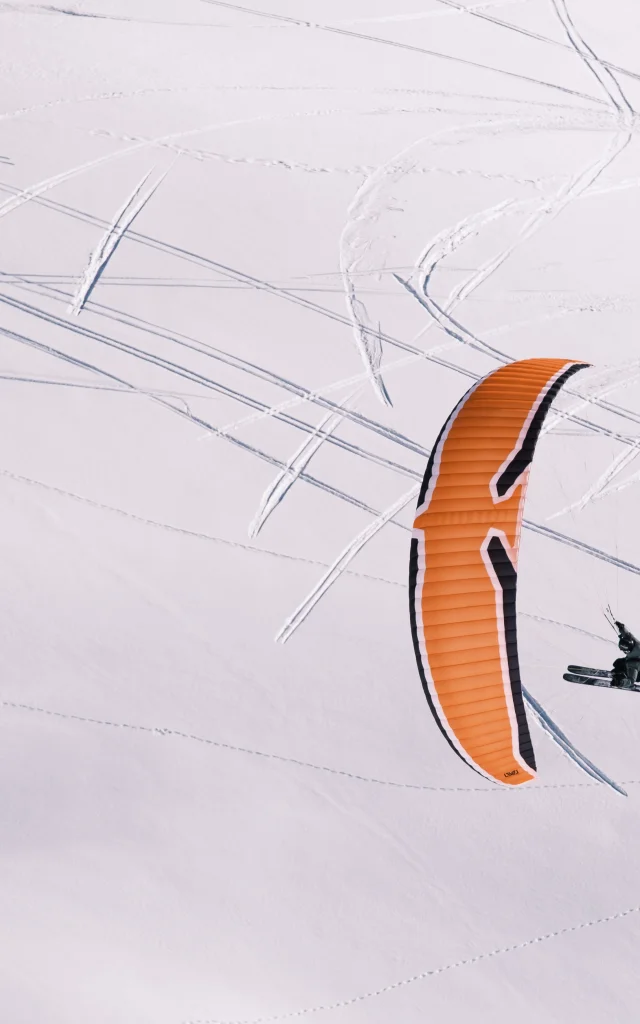 Speed-riding à Val d'Isère en hiver
